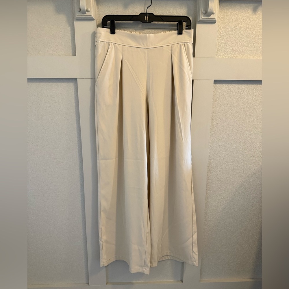 NWT Max Studio High Rise Wide‎ Leg Trousers